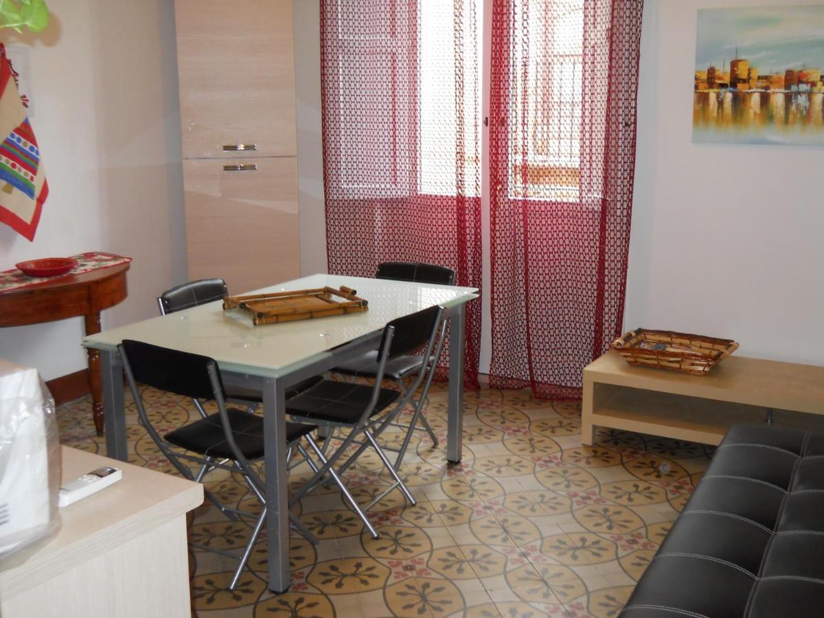 Casa Vacanze Trapani Via Merce ภายนอก รูปภาพ